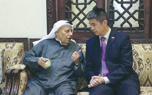 حسين الخرافي يهني